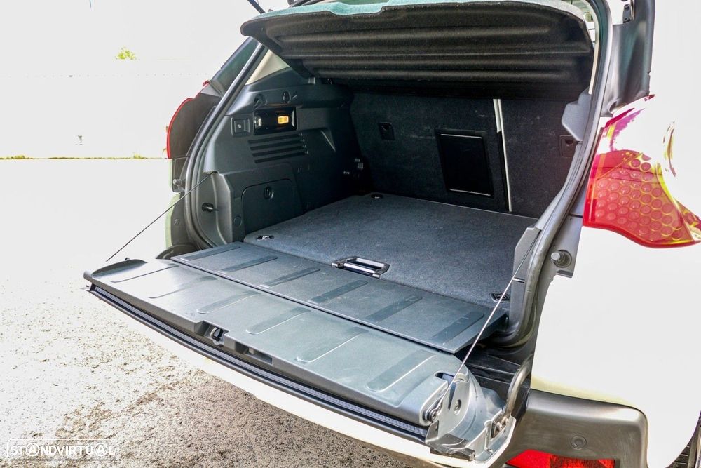 Peugeot 3008 1.6 e-HDi Active 2-Tronic - 16