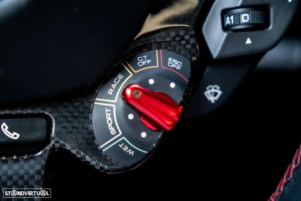Ferrari 812 Superfast 6.5 V12 - 24