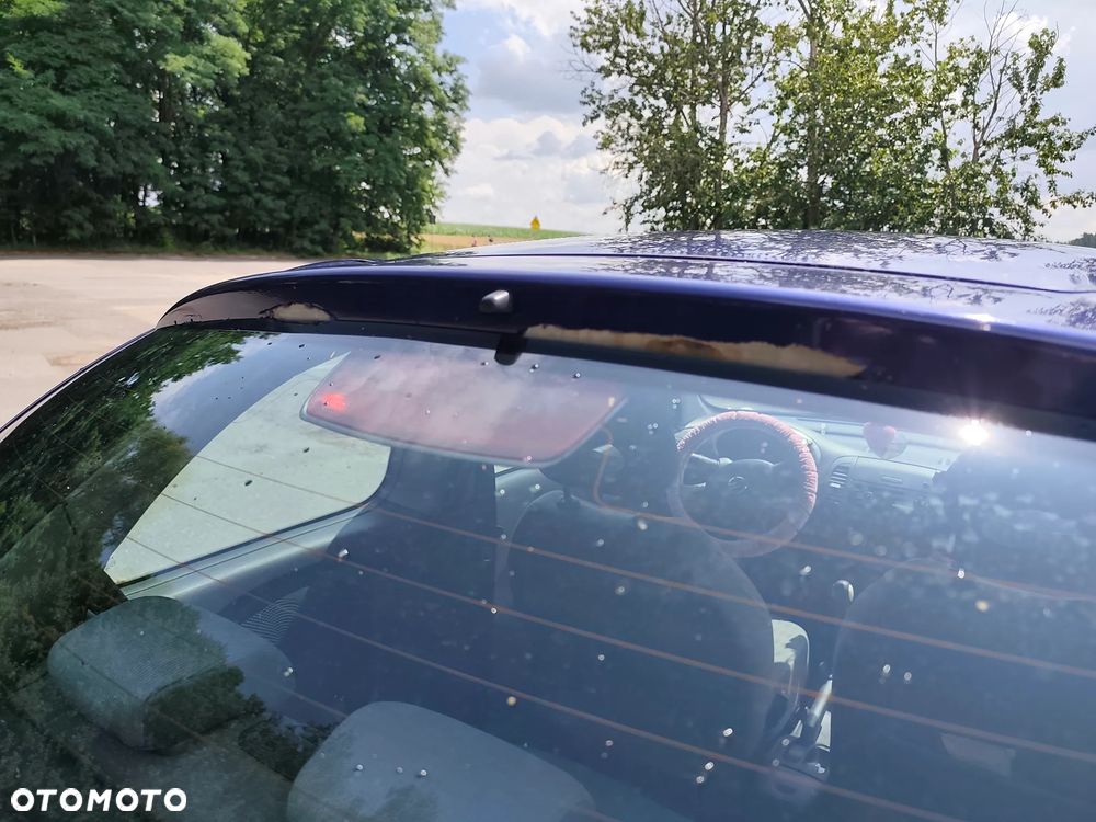 Nissan Micra - 10