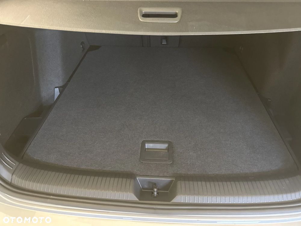Volkswagen Golf 1.5 eTSI EVO Life DSG - 21