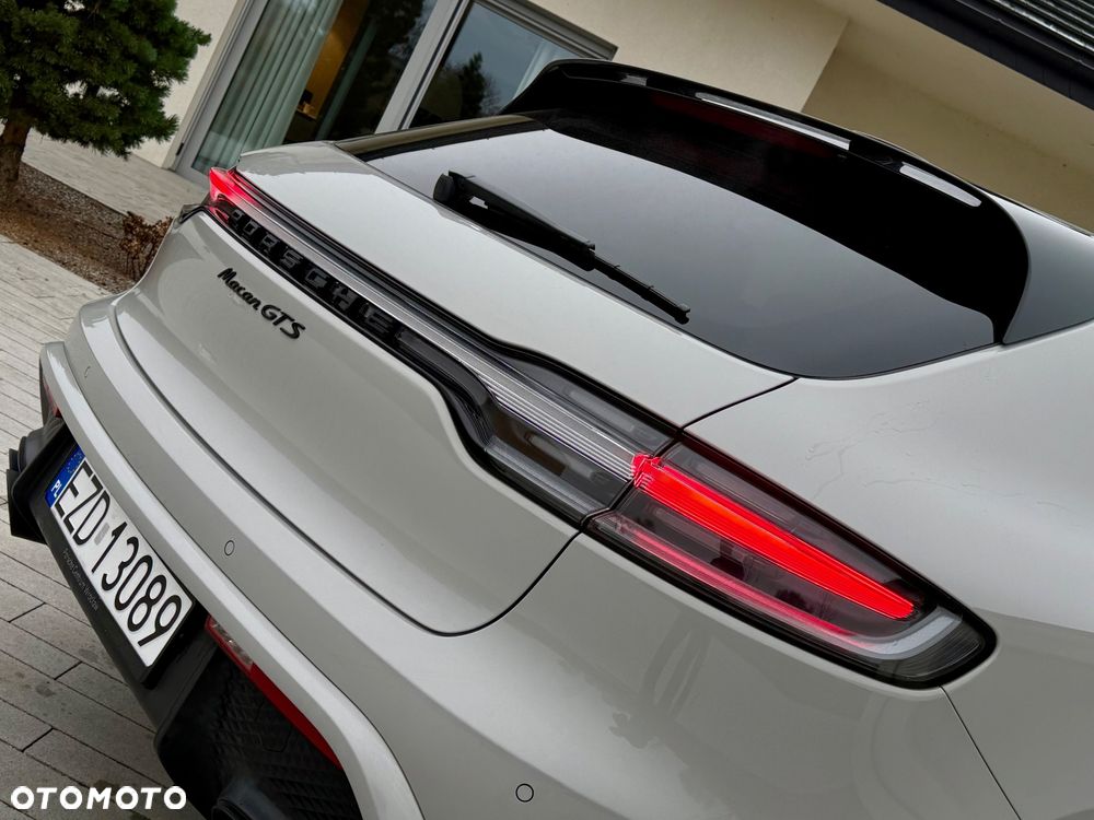 Porsche Macan - 27