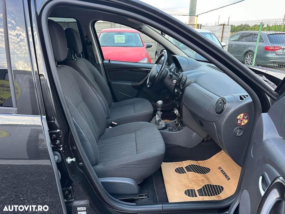 Dacia Duster dCi 110 FAP 4x4 Prestige - 10