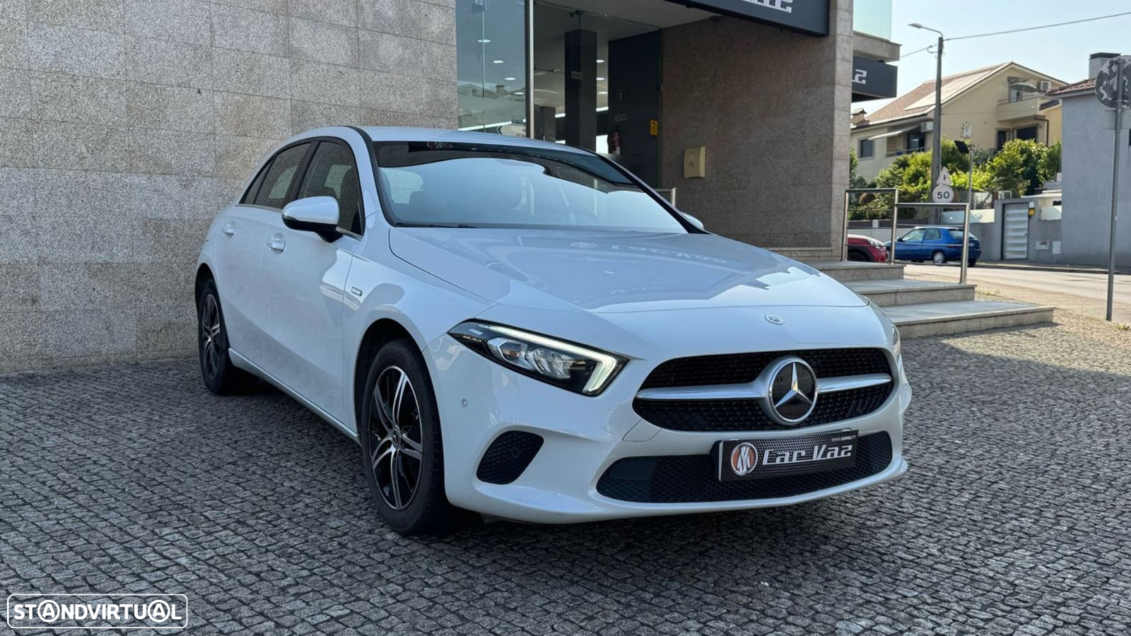 Mercedes-Benz A 250 e Style Plus - 2