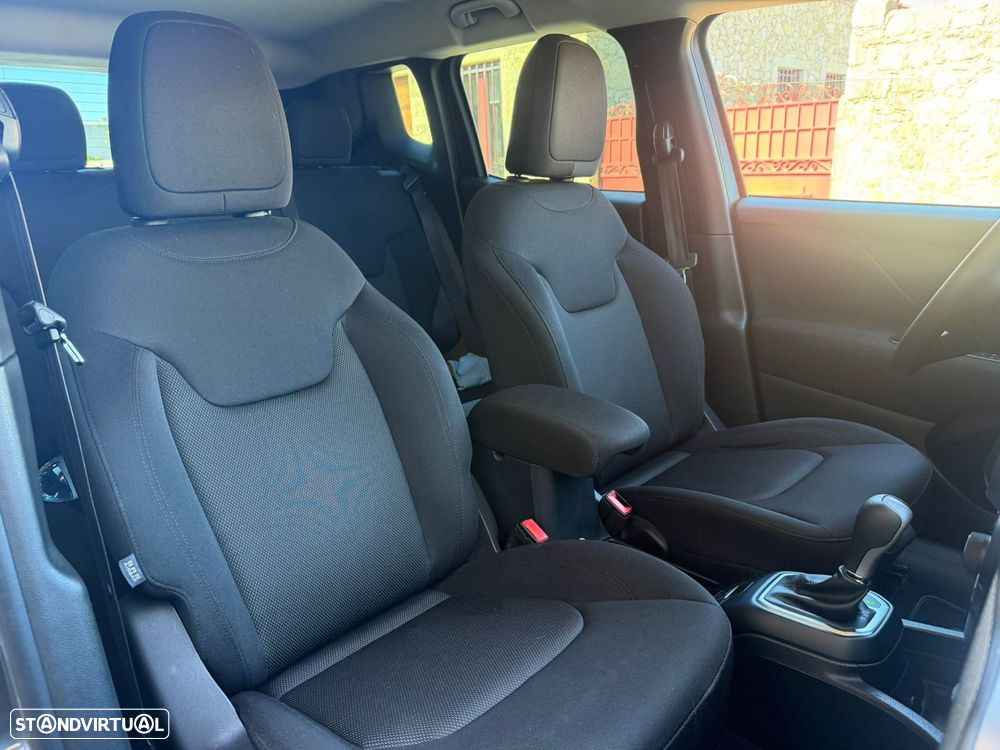 Jeep Renegade 1.6 MJD Limited DCT - 17