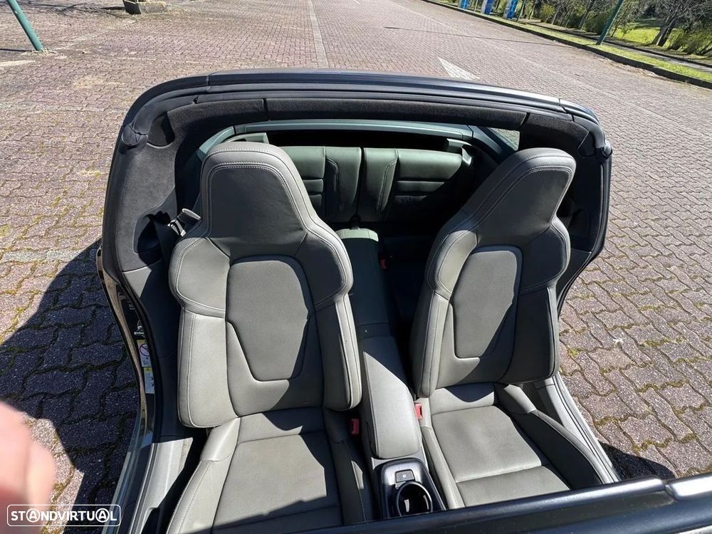 Porsche 911 (992) Targa 4 GTS PDK - 16