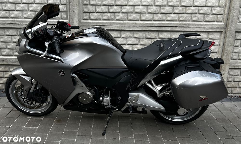 Honda VFR - 20