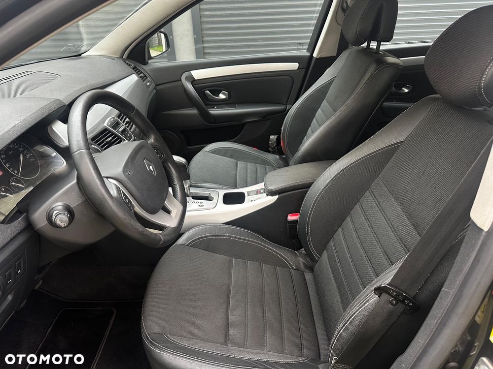 Renault Laguna - 16