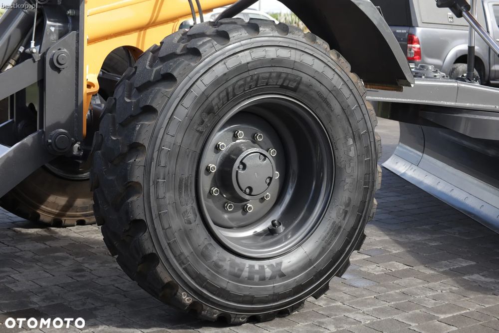 Case 856D - 27