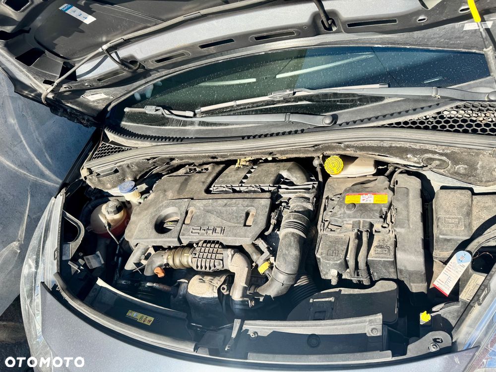 Citroën DS3 1.6 HDi SoChic - 26