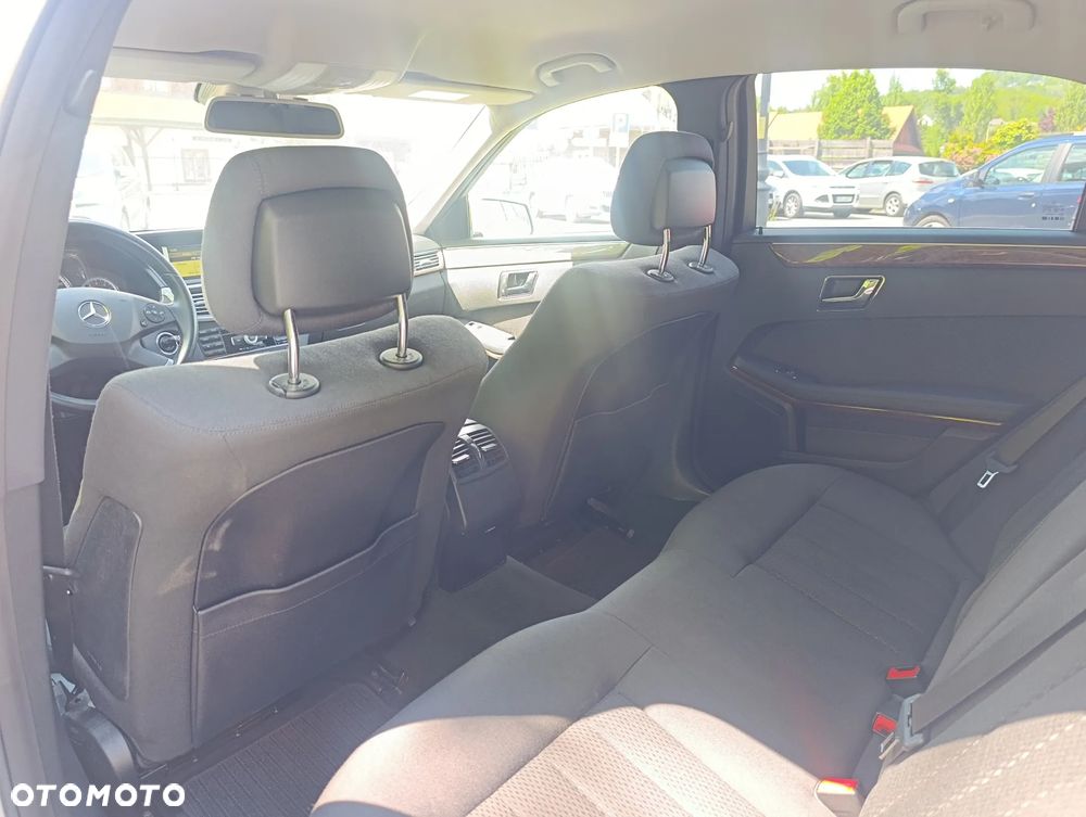 Mercedes-Benz Klasa E 200 Kompressor Automatik Elegance - 14