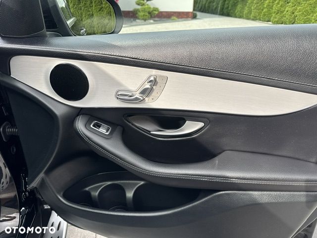 Mercedes-Benz GLC - 25