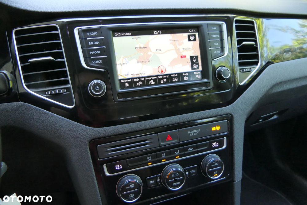 Volkswagen Golf Sportsvan SV 1.6 TDI BMT Highline - 25