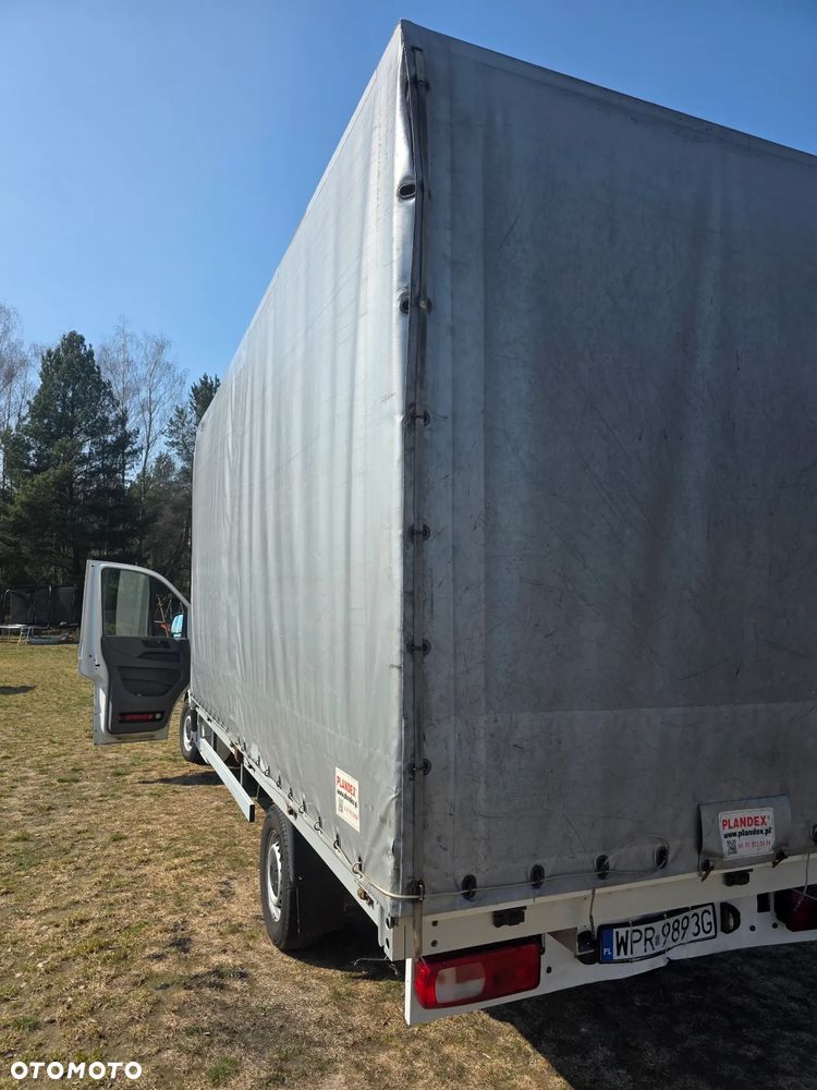 Volkswagen Crafter - 13