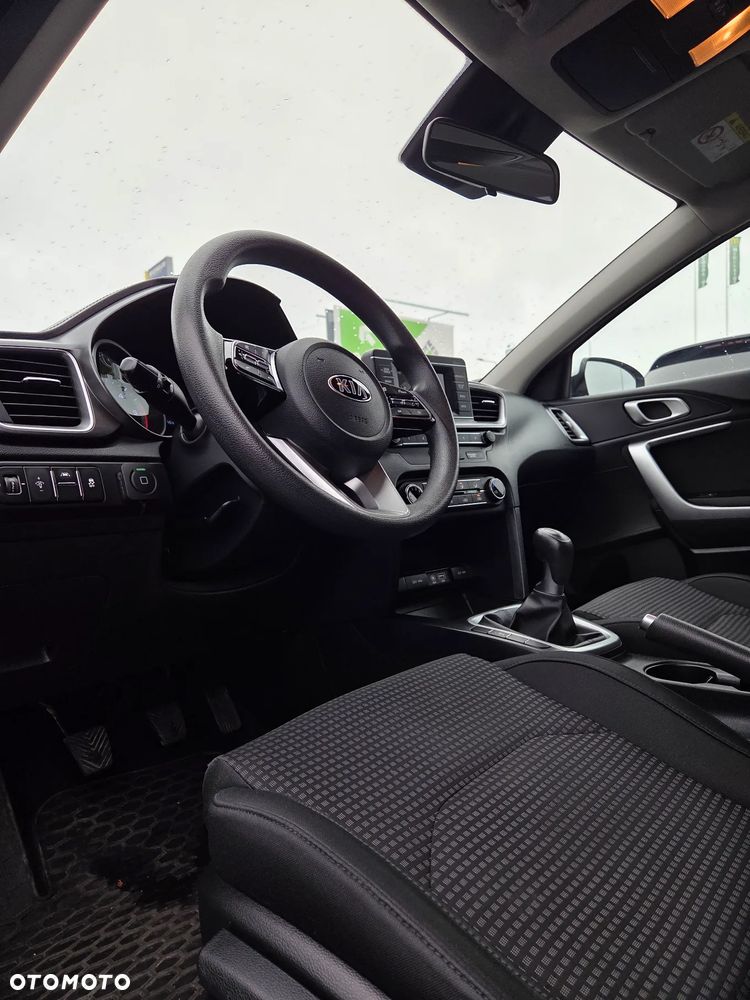 Kia Ceed 1.6 CRDi SCR S - 19