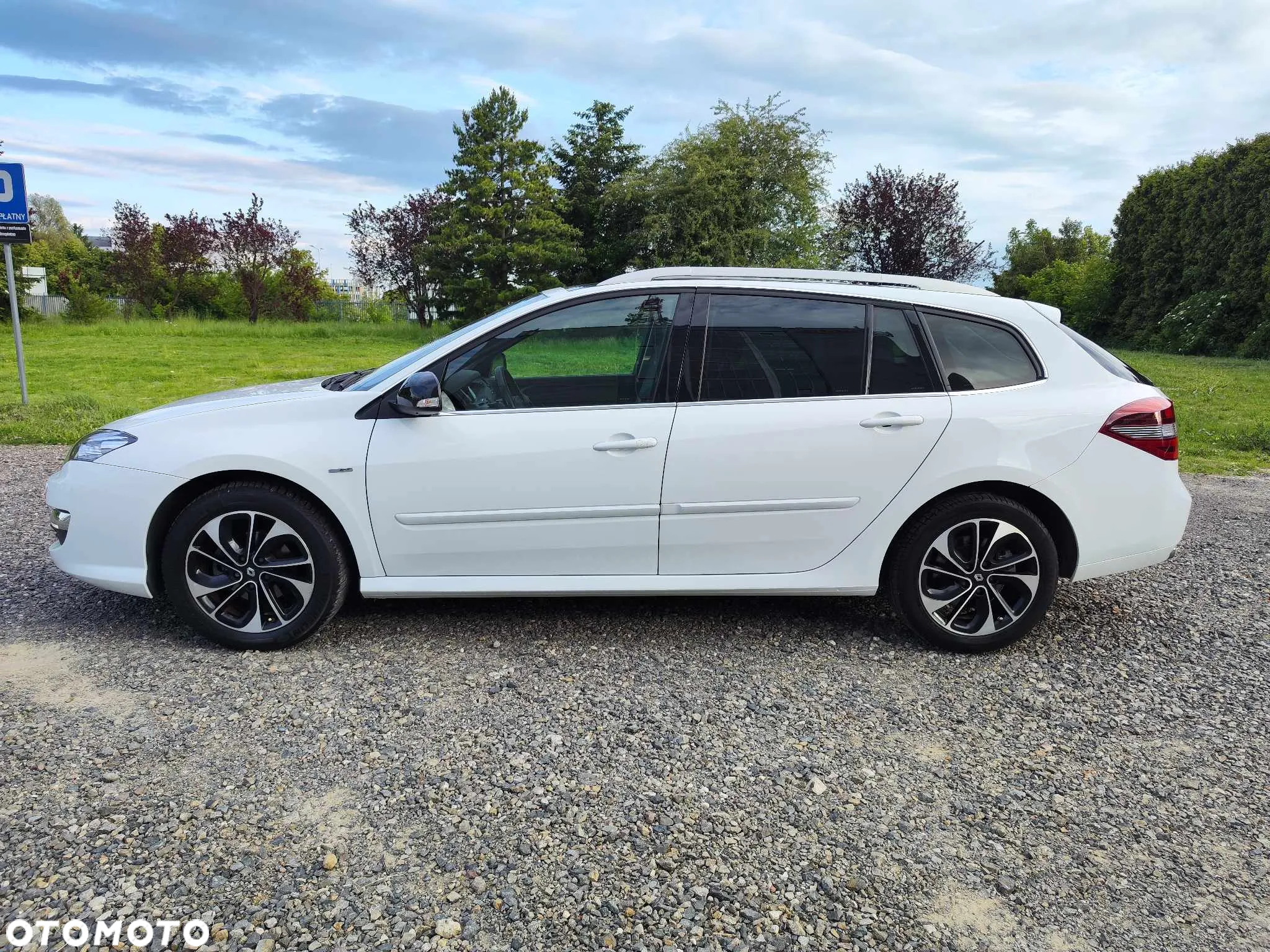 Renault Laguna Grandtour dCi 110 FAP EDC Bose Edition - 5