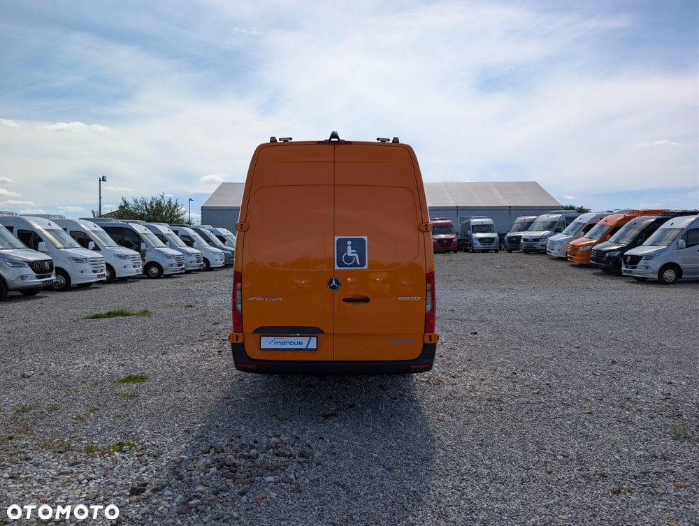 Mercedes-Benz Sprinter 519 - 7