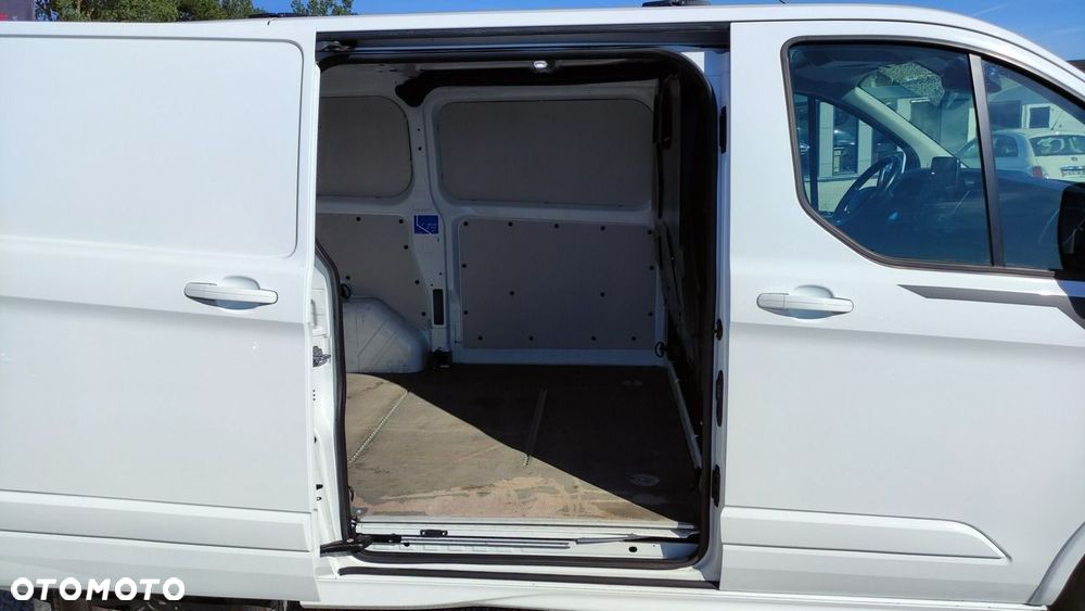 Ford Transit Custom - 22
