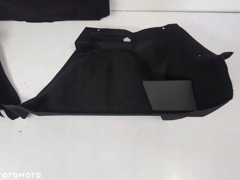 BOCZEK BAGAŻNIKA PRAWY CITROEN C4 I HB 5D - 1