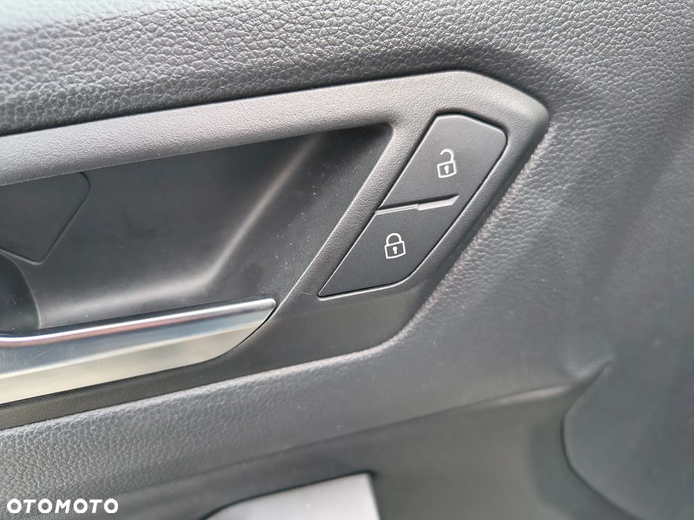 Volkswagen T-Roc 1.5 TSI Style - 13