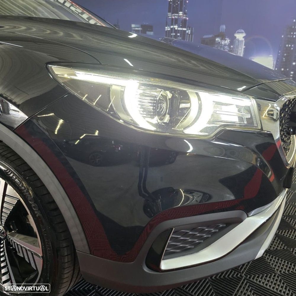 MG ZS EV 44.5 kWh Luxury - 5