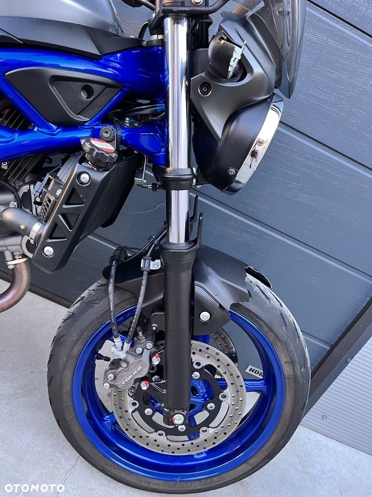 Suzuki SV - 12