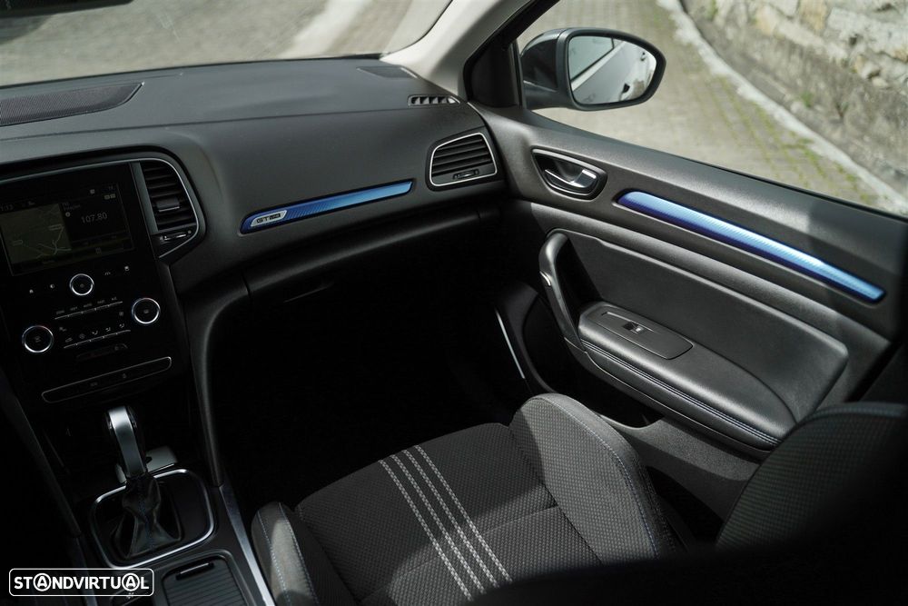 Renault Mégane 1.5 dCi GT Line EDC - 25