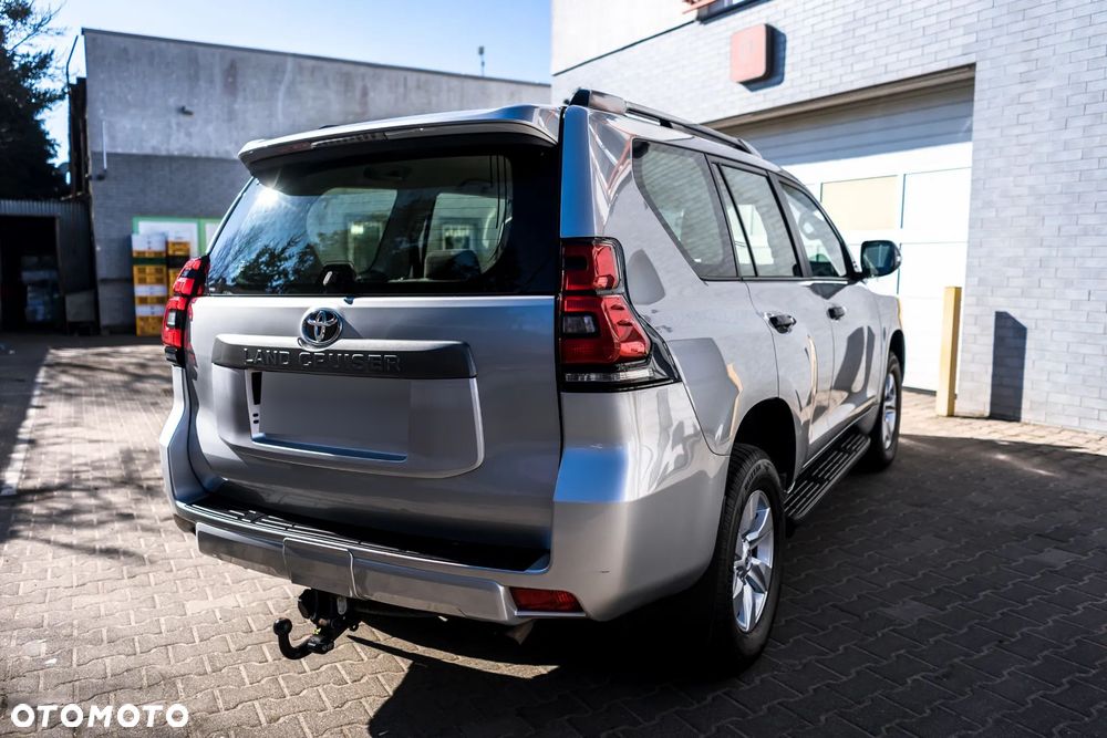 Toyota Land Cruiser 2.8 D-4D Automatik - 7
