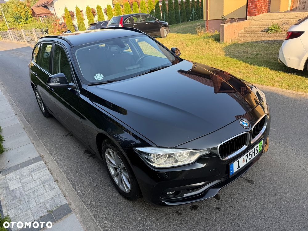 BMW Seria 3 320d Luxury Line - 17