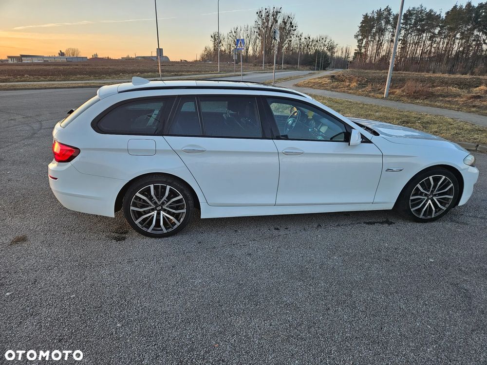 BMW Seria 5 520d Sport-Aut - 6