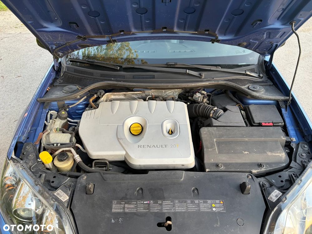 Renault Laguna 2.0 16V Turbo GT - 31
