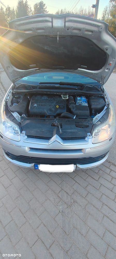 Citroën C4 2.0 HDi Exclusive - 21