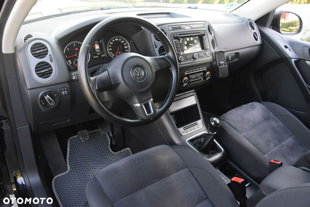 Volkswagen Tiguan 2.0 TDI BlueMot Sport&Style - 30