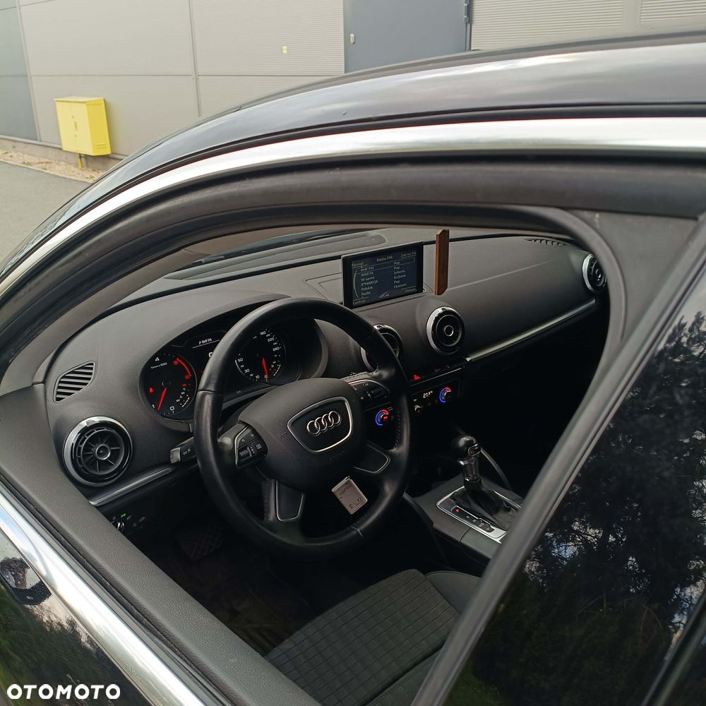 Audi A3 Limousine 1.6 TDI(clean diesel) S tronic S line Sportpaket - 9