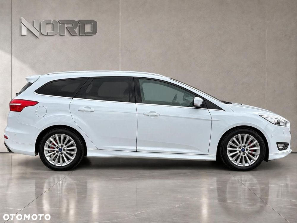 Ford Focus 1.0 EcoBoost Titanium - 2