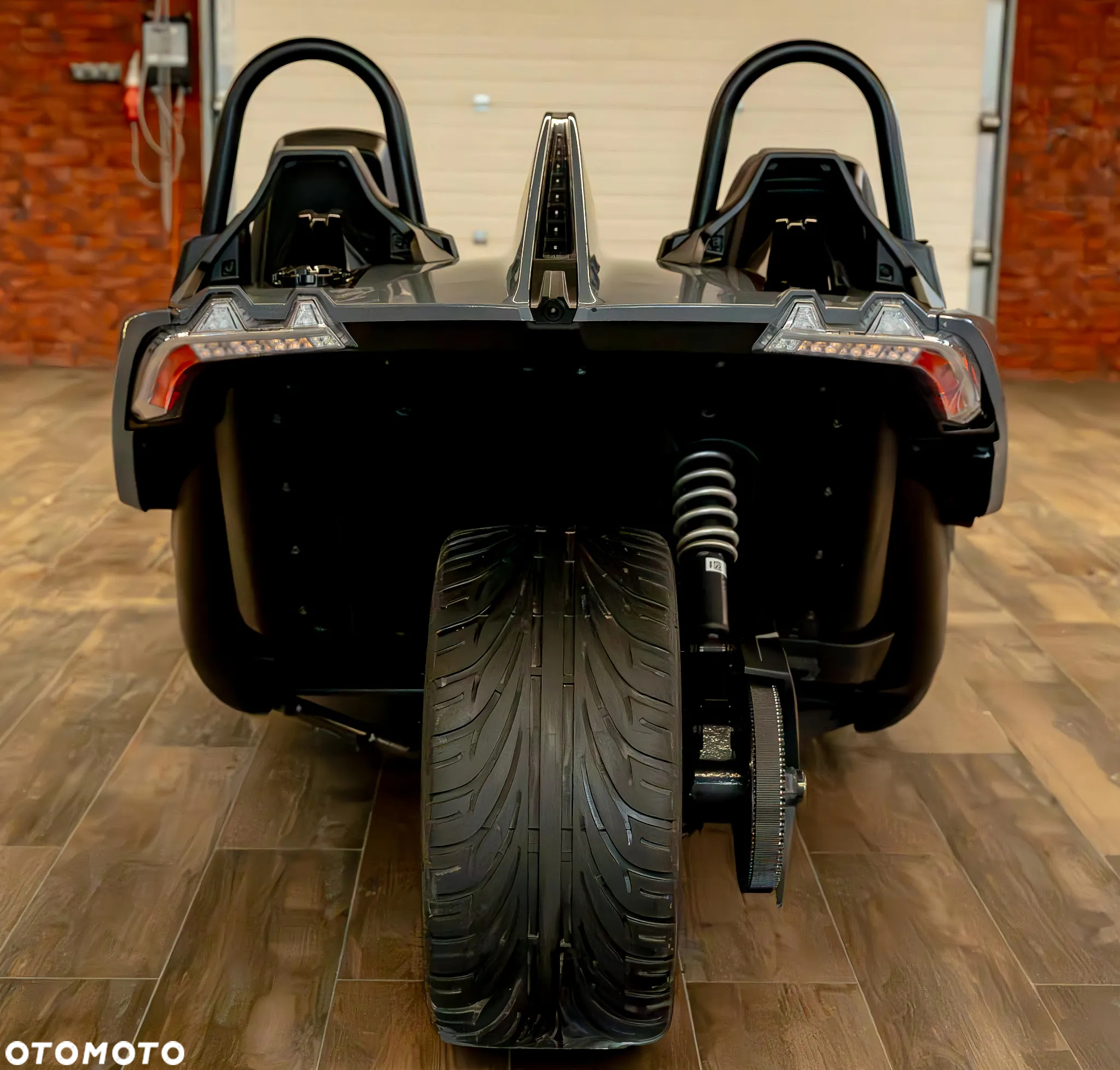 Polaris Inny - 7