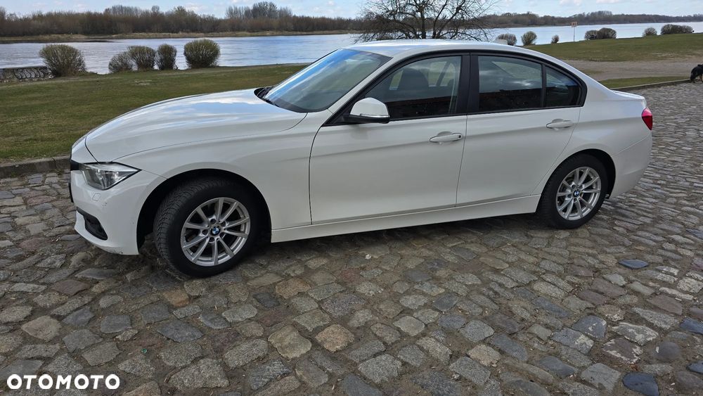 BMW Seria 3 318d - 2