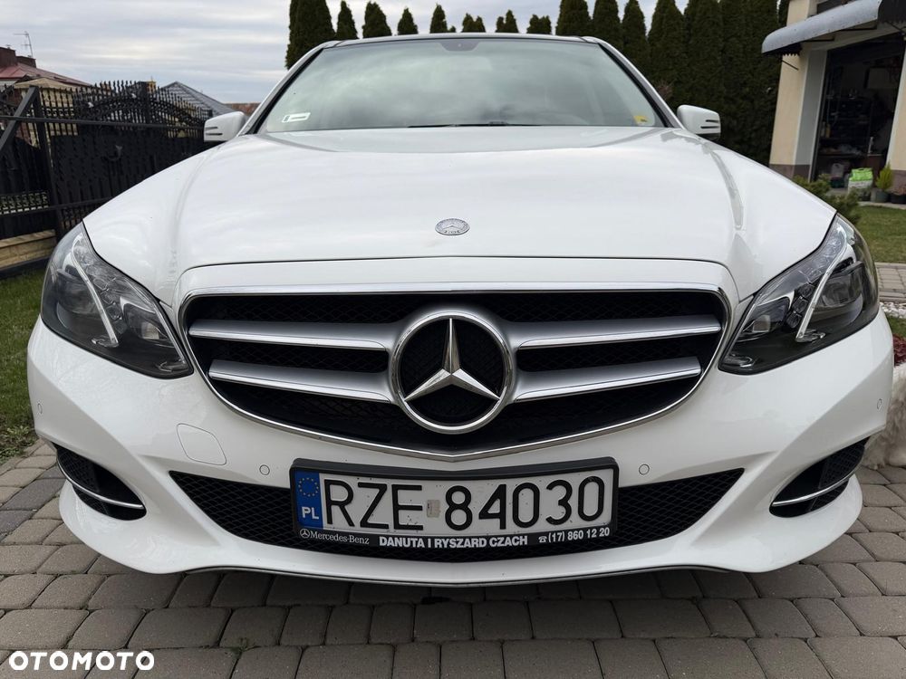 Mercedes-Benz Klasa E 220 BlueTEC 4-Matic Classic - 4