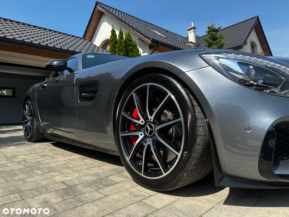 Mercedes-Benz AMG GT S - 12