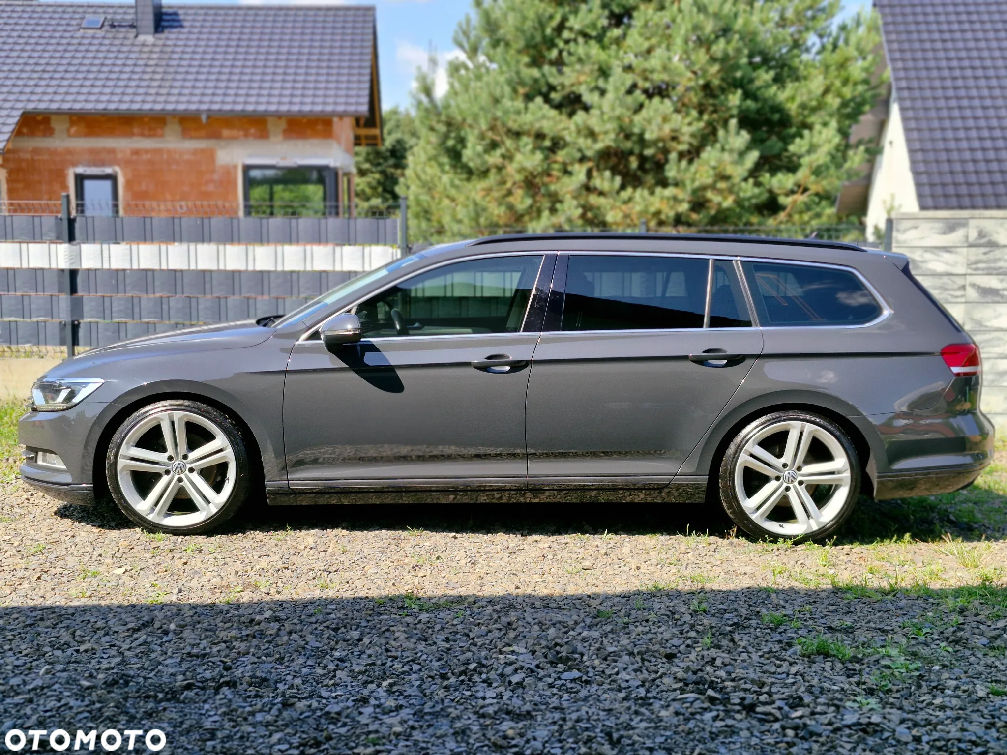 Volkswagen Passat 2.0 TDI BMT Comfortline DSG - 2