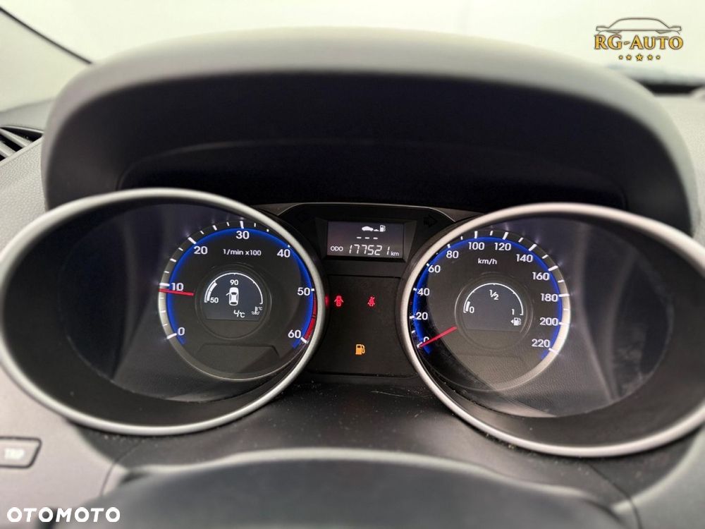 Hyundai ix35 - 30