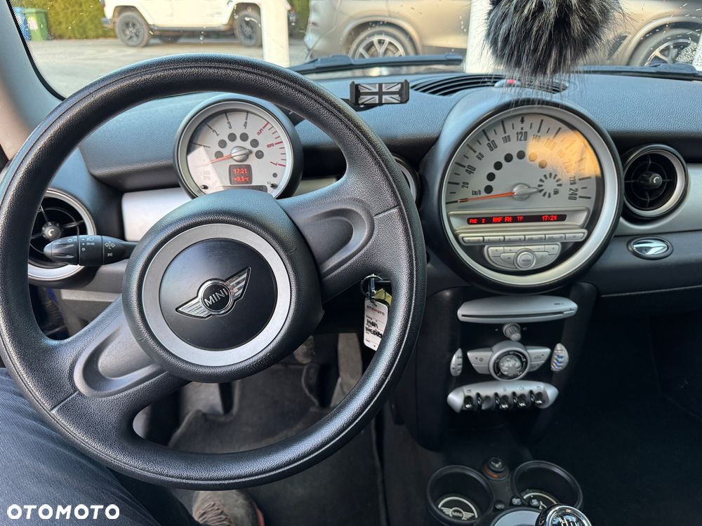 MINI Cooper D 50 Mayfair - 9