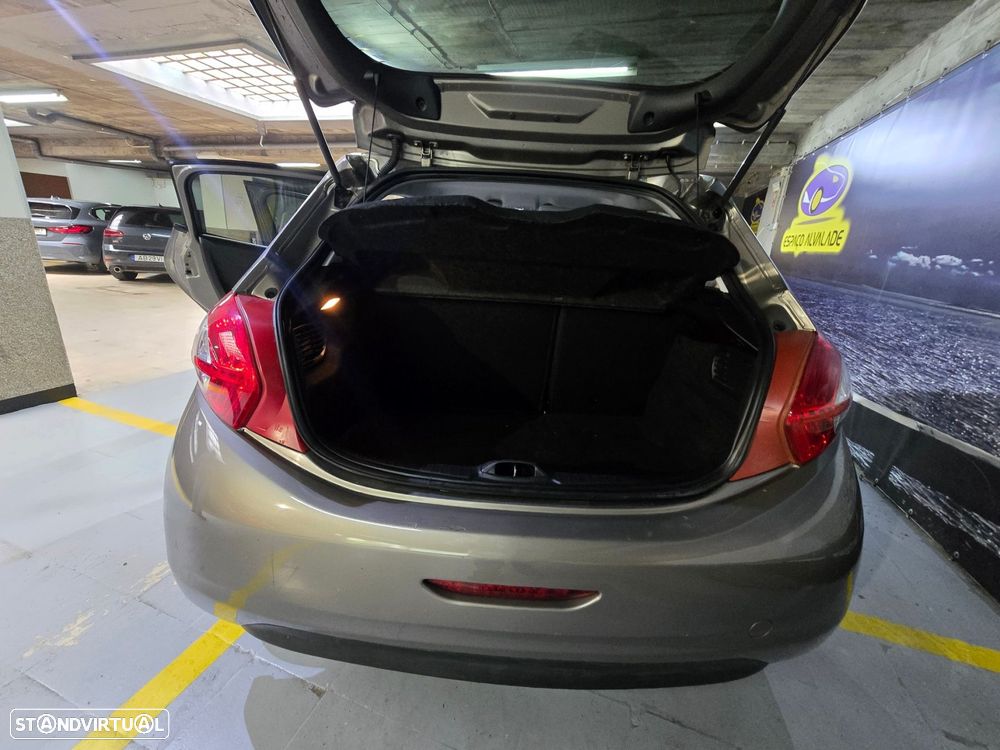 Peugeot 208 1.2 VTi Allure - 7