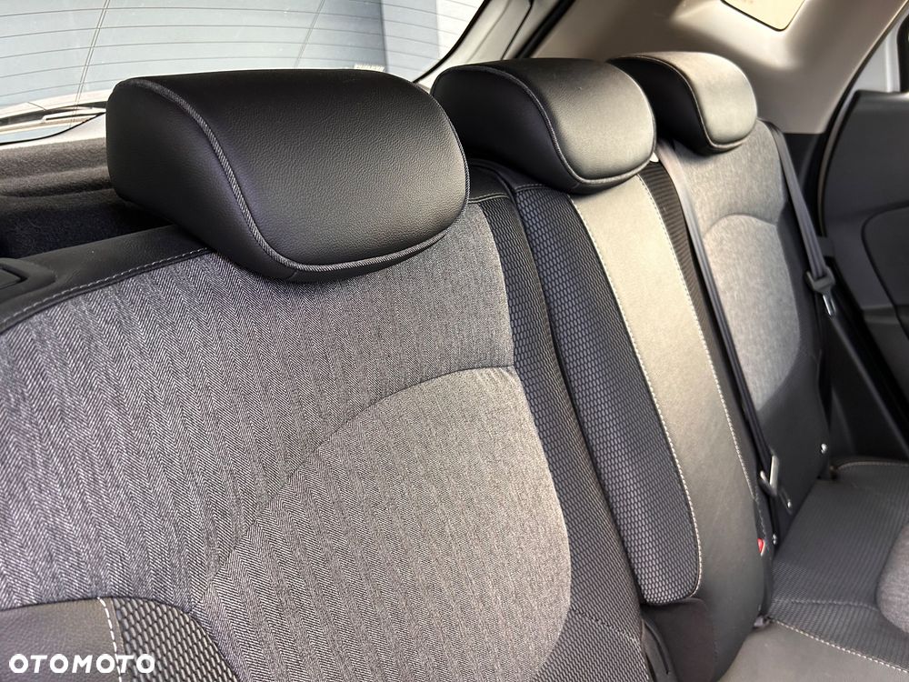 Renault Captur ENERGY TCe 120 Crossborder - 32