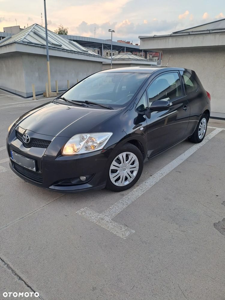 Toyota Auris 2.0 D-4D - 12