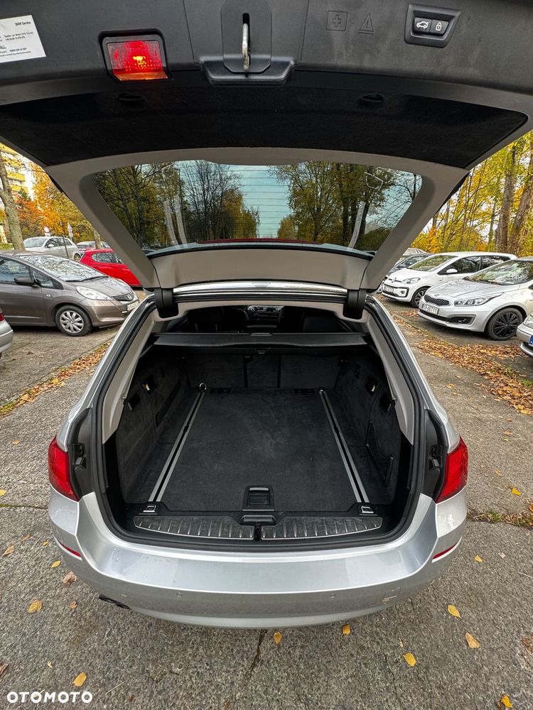BMW Seria 5 525d xDrive Touring Sport-Aut Luxury Line - 5