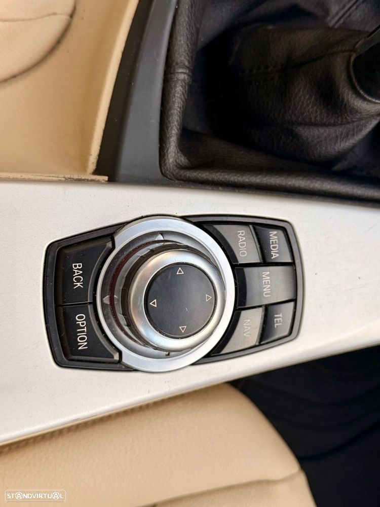 BMW 316 d Pack M - 35