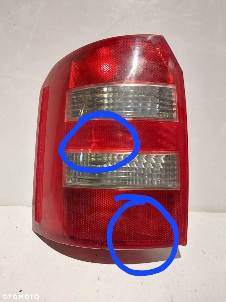 Audi A2 lewa tylna lampa lewy tył - 6