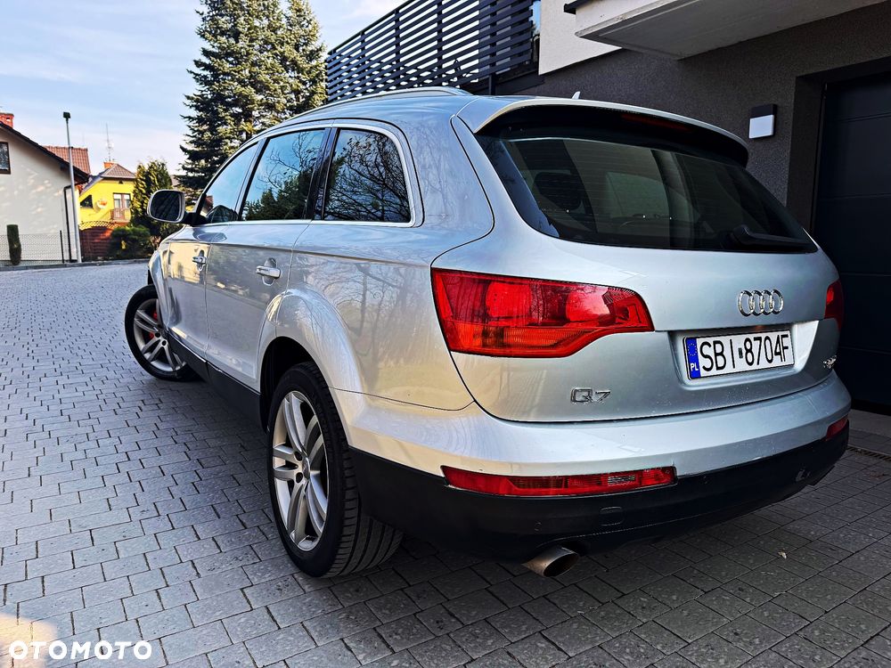 Audi Q7 3.0 TDI DPF Quattro Tiptronic - 19