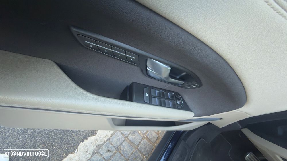 Land Rover Range Rover Evoque 2.0 TD4 HSE Dynamic Auto - 27