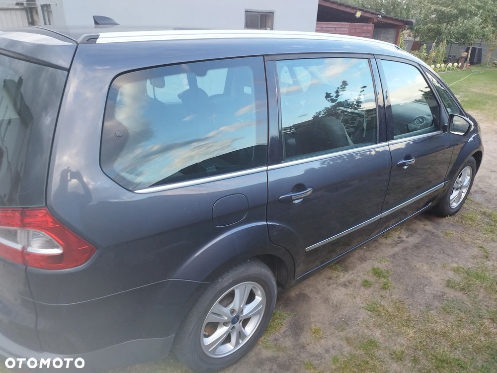Ford Galaxy - 5